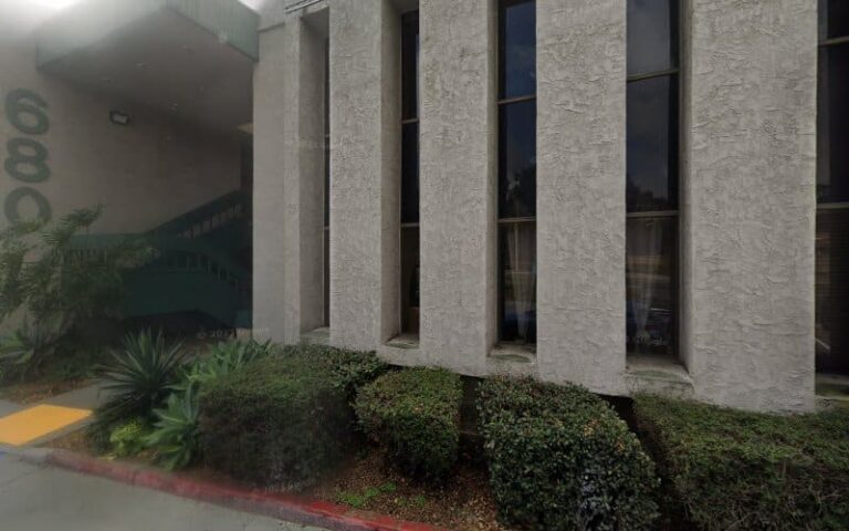 245529 kingston kingston 768x480