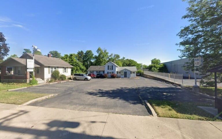 245566 kinman lynn m 768x480