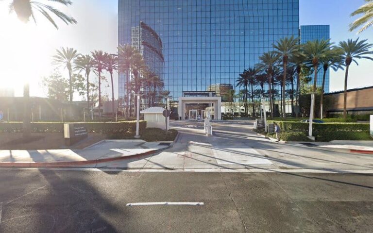 247893 kohn philip d 768x480