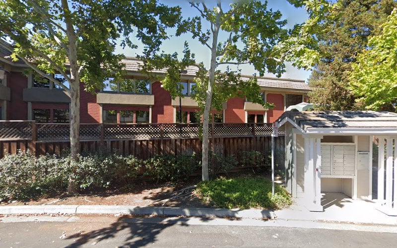 250933 kyle m johnston law offices