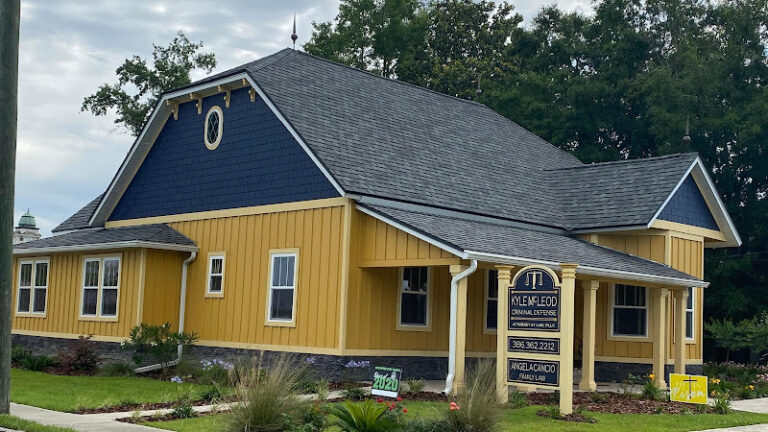 250939 kyle mcleod criminal defense attorney abogado de defensa criminal 768x432