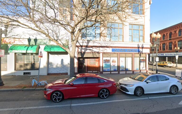 251389 la monica philip 768x480