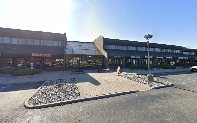 251435 la salle robert c
