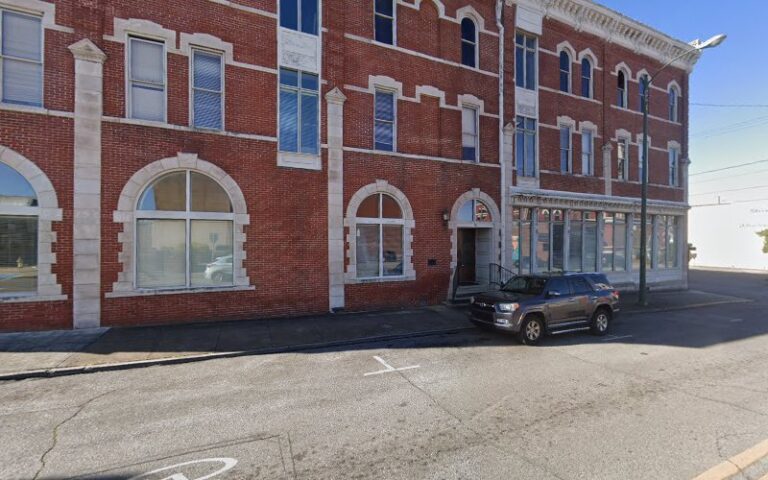 251592 labudde or russell 768x480