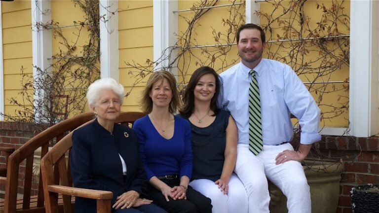 252062 lake norman law firm 768x432