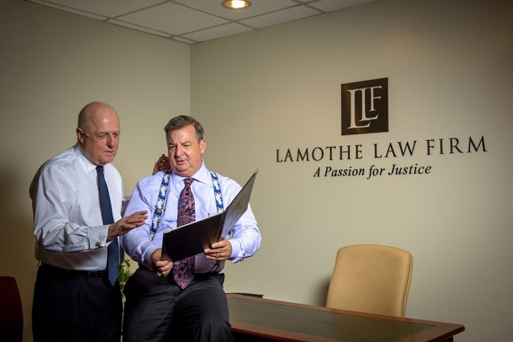 252453 lamothe law firm