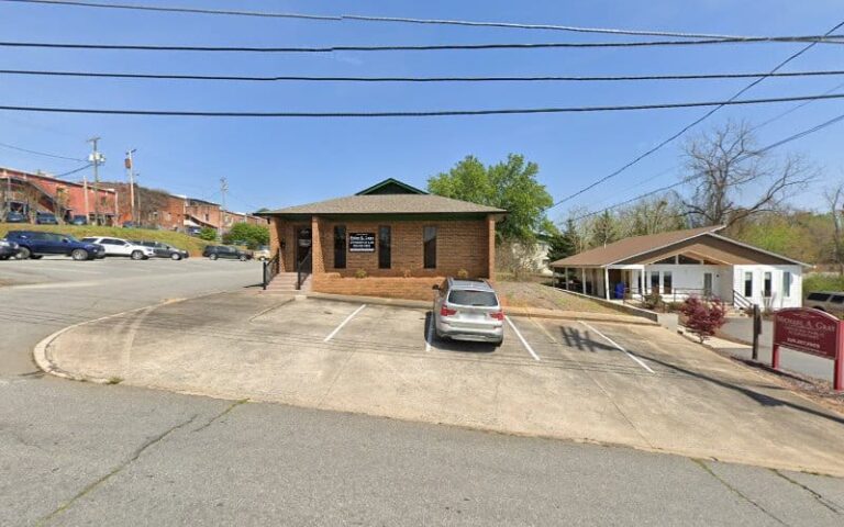 253099 lane peter e 768x480