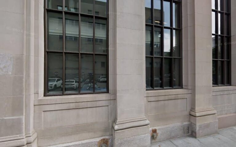 253128 lang james f 768x480