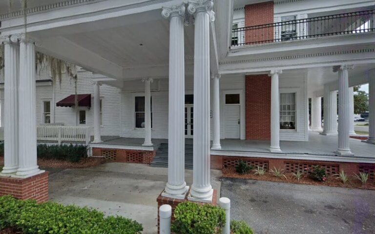 253181 langdale vallotton llp young jessica 768x480