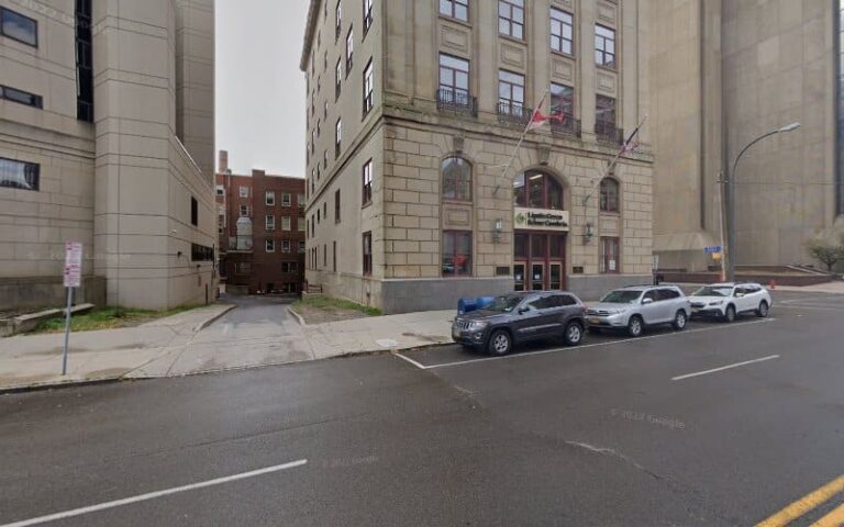 253655 laraine kelley 768x480