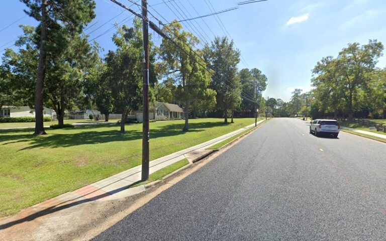 253689 larger law mediation 768x480