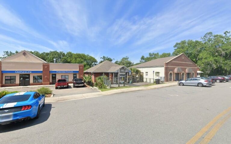 253963 larry k. white llc attorneys at law 768x480