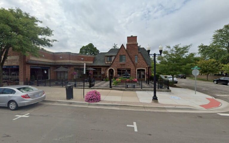 254524 lathrop robert carol 768x480