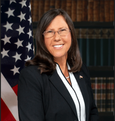 254729 laura a. ahearn esq. pllc