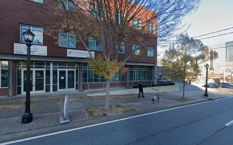 254830 laura johnson bailey 768x480