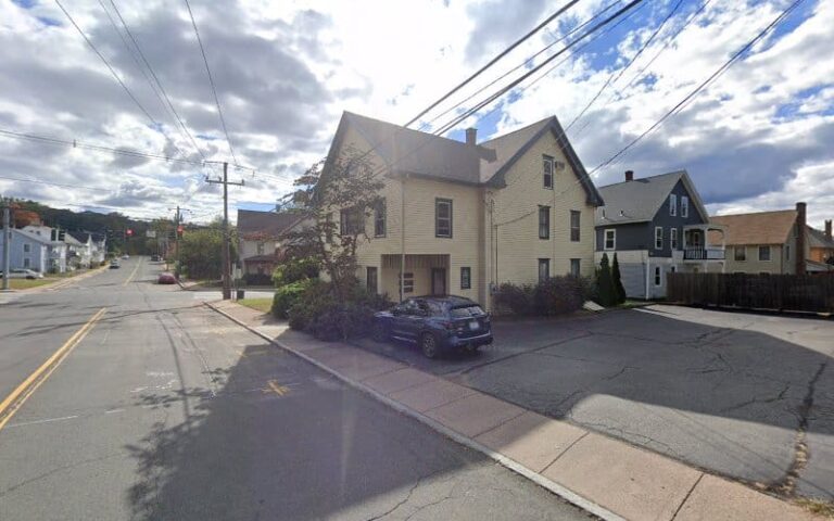 254956 laurel mangan law office 768x480