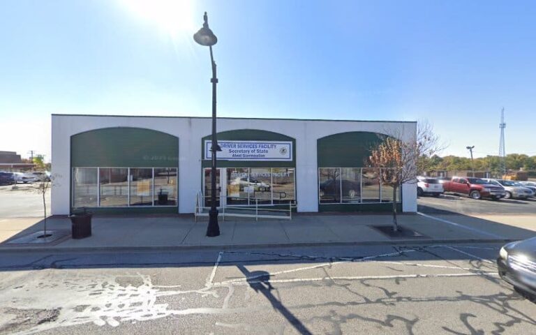 255426 law and grace ministries 768x480