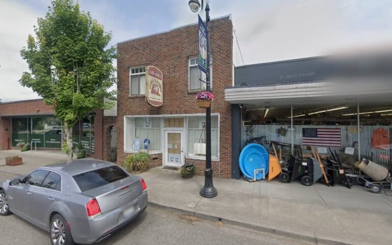 256176 law office lanna r. lovejoy 768x480