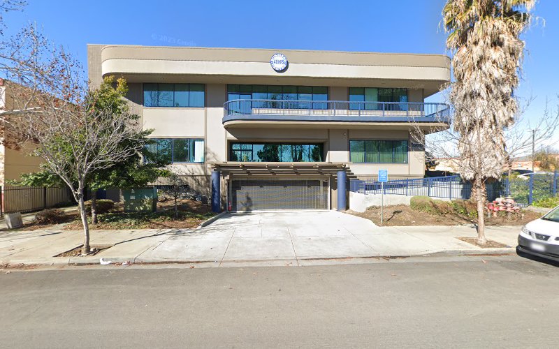 261855 law office of helen huynh