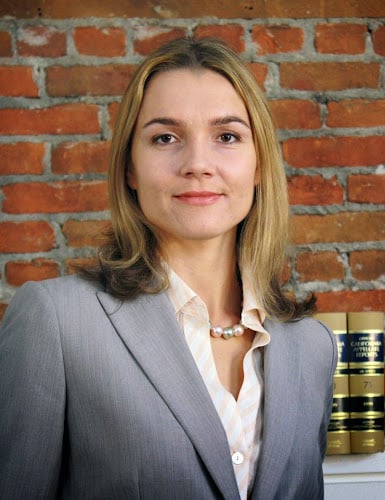 271942 law office of veronika short