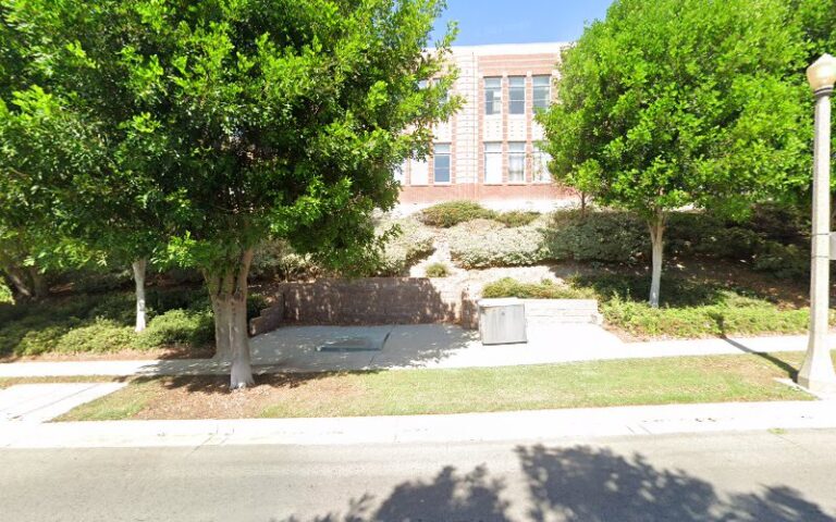 273485 law offices of ania lowenthal 768x480