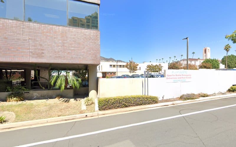 273699 law offices of artin yadegarian