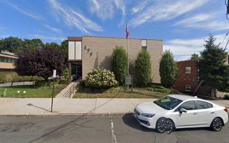 273711 law offices of asher toporovsky esq 768x480