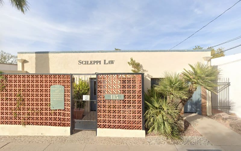 274802 law offices of christopher scileppi