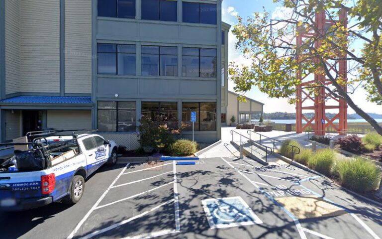 275602 law offices of david j. holcomb 768x480