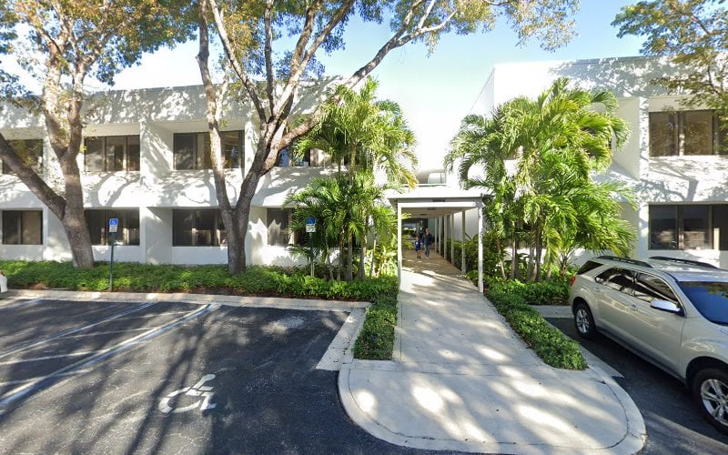 275627 law offices of david kovari pa
