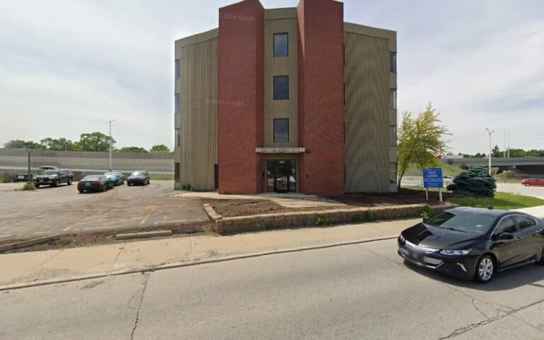 275744 law offices of david p. lowe 768x480