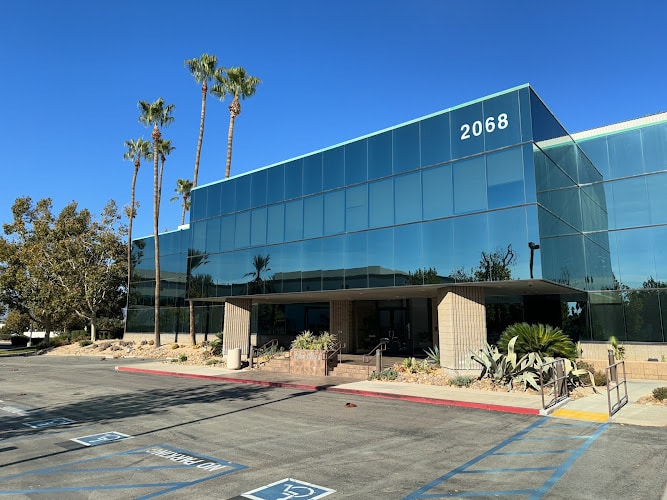 276215 law offices of edgar lombera