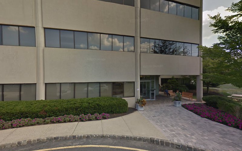 276422 law offices of eric dinnocenzo
