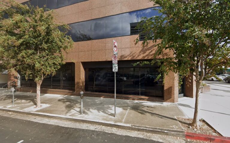 277608 law offices of howard a. snyder 768x480