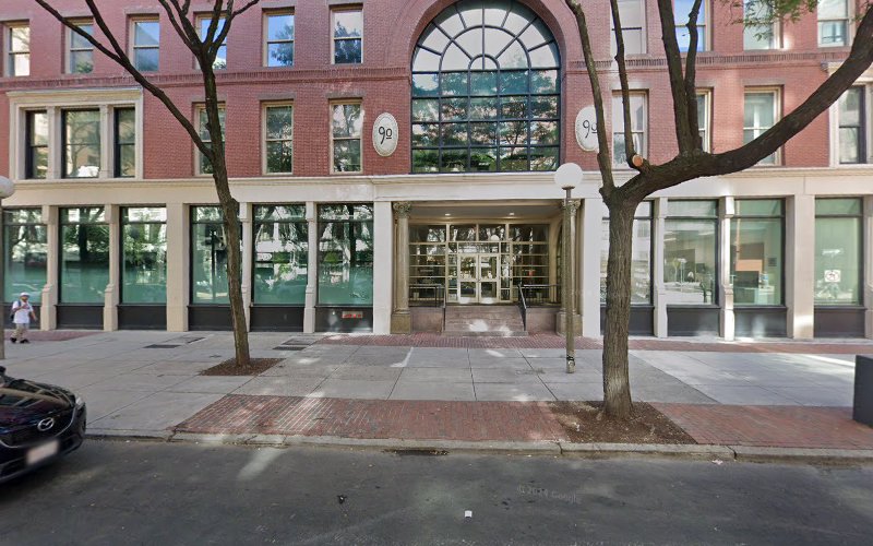 279575 law offices of julio henriquez