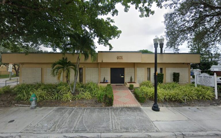 280167 law offices of larry s. davis pa 768x480