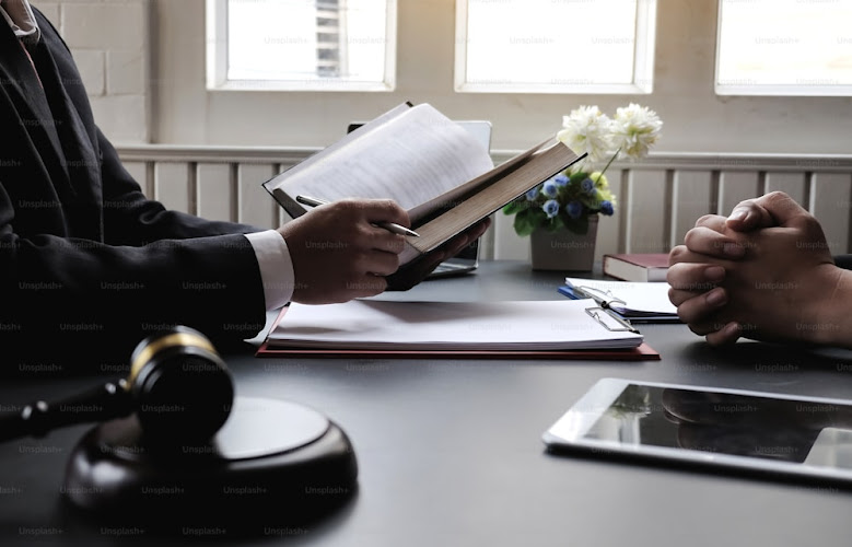 280485 law offices of lisa michael associates pc