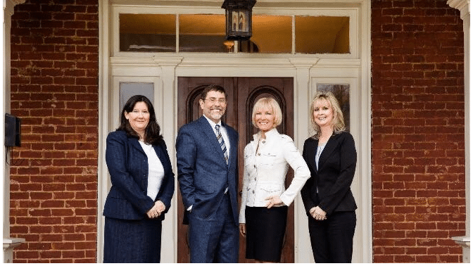281592 law offices of michael r munsey