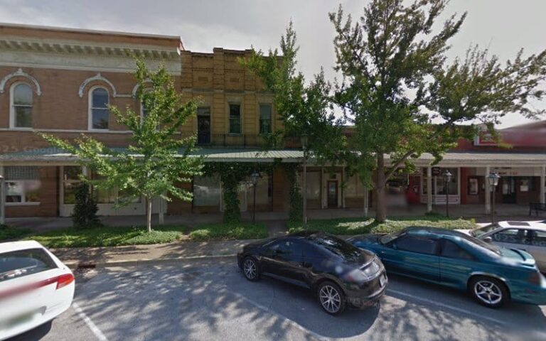 282646 law offices of r. brian smith 768x480