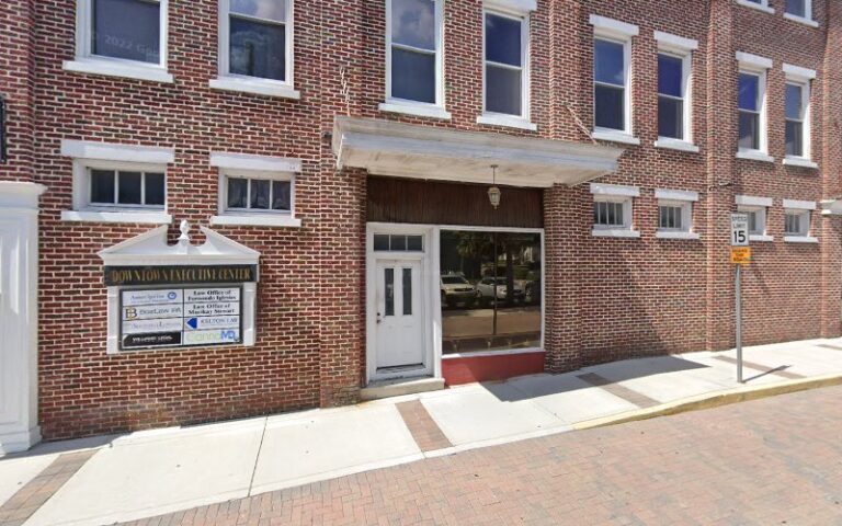 283389 law offices of robert stepniak 768x480