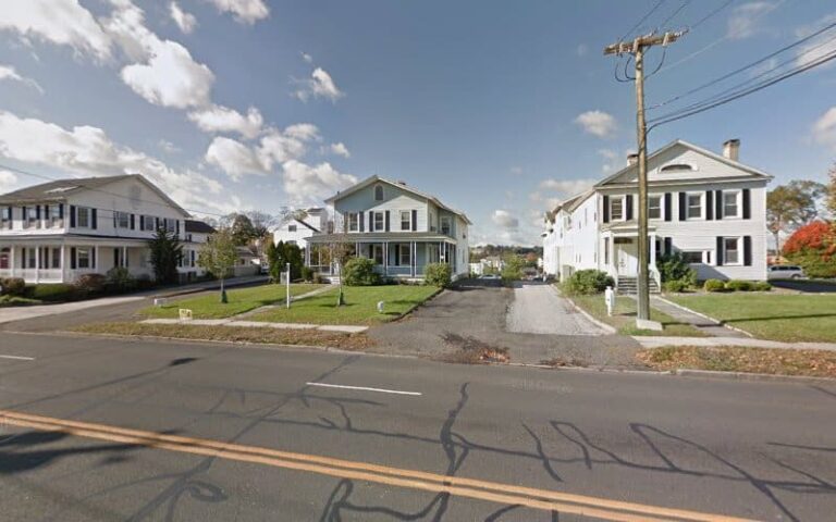 284090 law offices of sharon e donovan 768x480