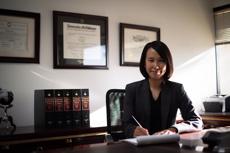 284705 law offices of sunmin lee