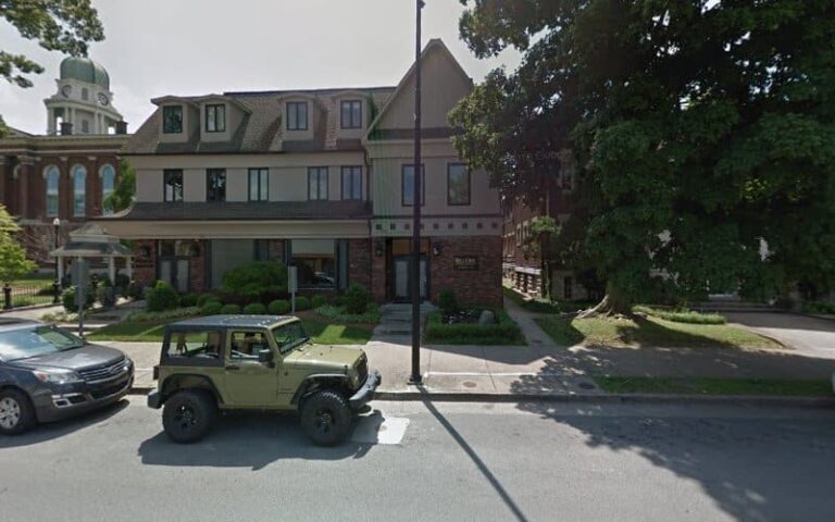 286040 lawless paul t 768x480