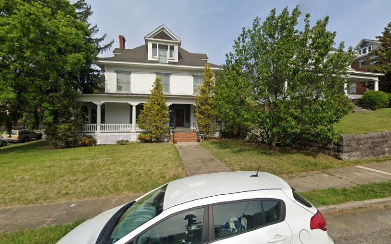 286347 lawrence law firm the 768x480