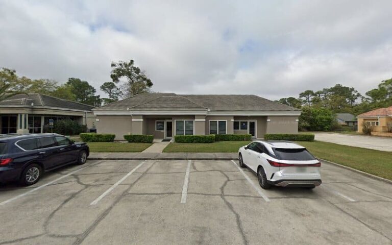 286651 lawyer for my case 768x480