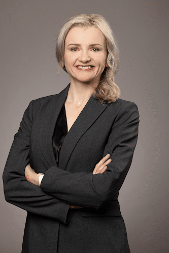 287323 lear immigration law p.c