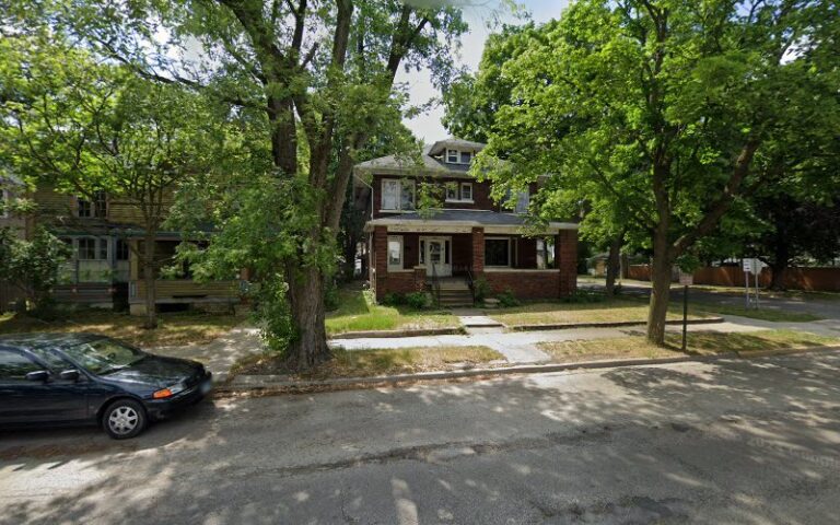 287776 lee edward 768x480