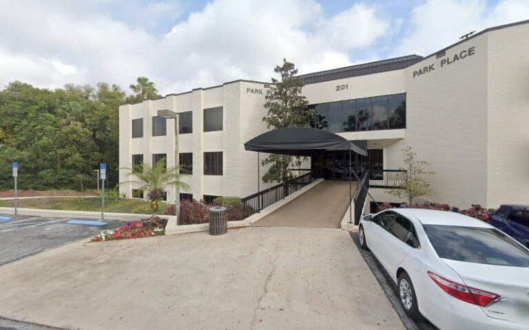 287790 lee gavin d 768x480