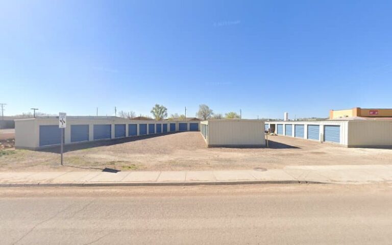 287951 lee r john 768x480