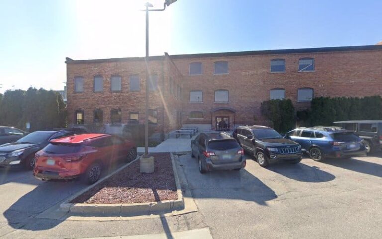 288524 legal aid of western michigan 768x480